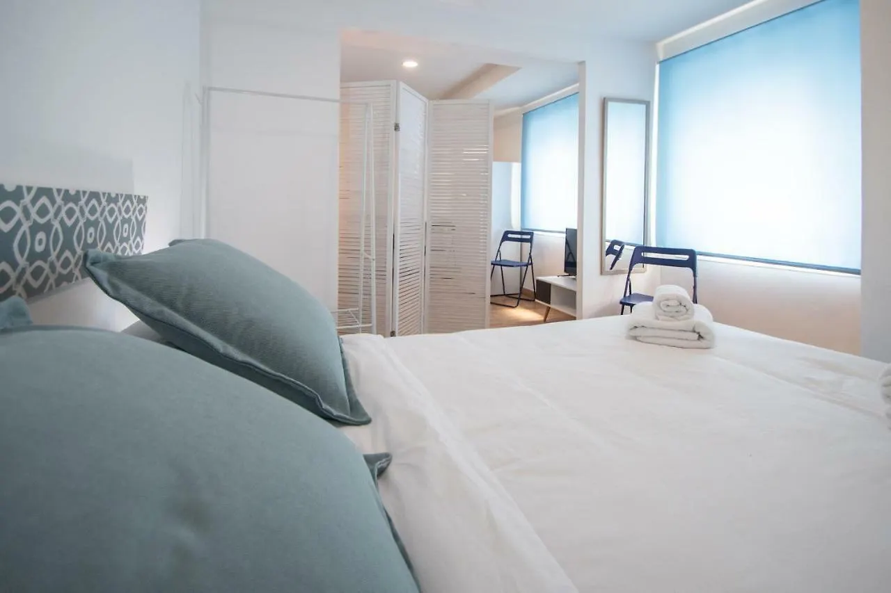 Apartamento Apartamento Aires Mediterráneos Cádiz 0*,  España